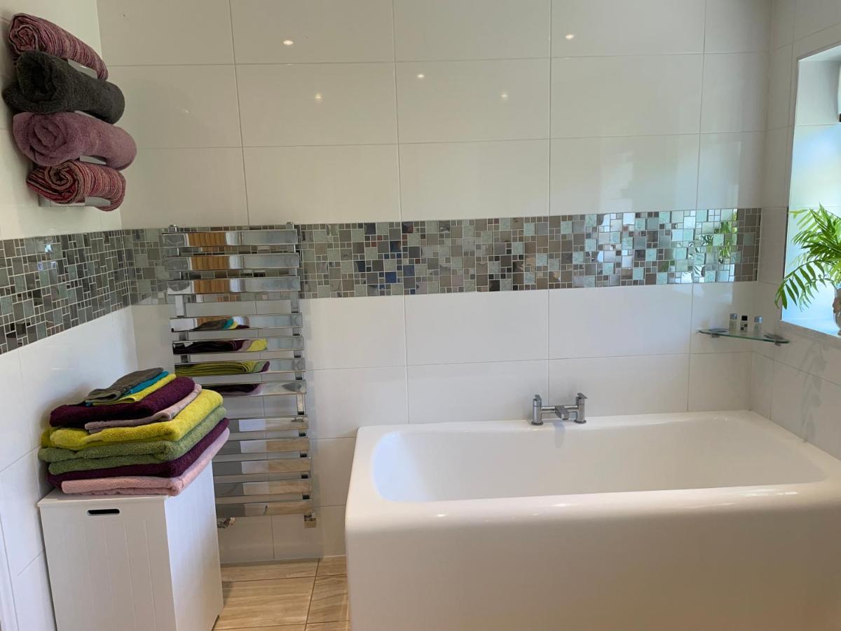 Westerley Country B & B With Exclusive Guest Lounge Бъкфастлей Екстериор снимка